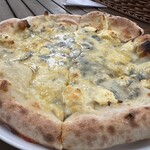 クッチーナ デル カンポ - クアトロ（４種のチーズ）