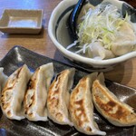 肉汁餃子のダンダダン - 