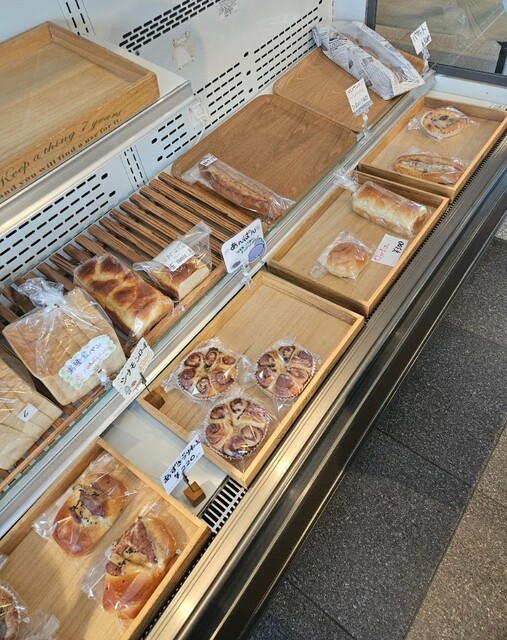 茶場つくしんぼ Blooming（ブルーミング） - 上二田（カフェ）の写真