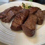 萃萃 - 
