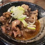 炭火焼肉 ホルモン にく式 - 煮込み
