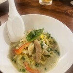 ロティサリーチキンとワイン飲み放題 Hamachan55 - 