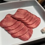 個室 和牛焼肉 吟 - 
