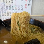らーめん賢 - 箸上げ