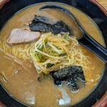 らーめん賢 - 味噌ラーメン 中 1000円