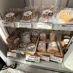 熟成肉工房ジロー - ショーケース
