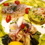 トラットリア タンタボッカ - ズワイガニ、アボガド、フルーツトマトのタルタル　