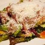 生ハムとパルミジャーノチーズのサラダ　