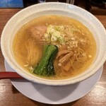 らーめん すずらん - 「塩ラーメン」803円税込み♫