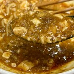 蝋燭屋 - 焼きチーズ麻婆麺1,600円
      チーズトッピング200円
      痺れ激増し100円