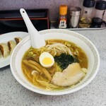まるよし - 
