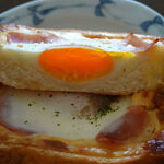 デイリーヤマザキ - 料理写真:ベーコンエッグトースト