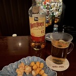 バー ジャダ - R7.12  ホワイトホース12年再　ホットウイスキー