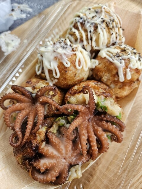 ダンシングタコ 大ちゃん （Dancing TAKO 大ちゃん） - 新日鉄前