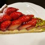 キル フェ ボン - 苺のタルトψ(｀∇´)ψ