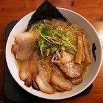 中華そば 麺や食堂 本店