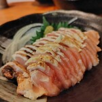炭火焼一円玉 - 赤鶏のタタキ｡