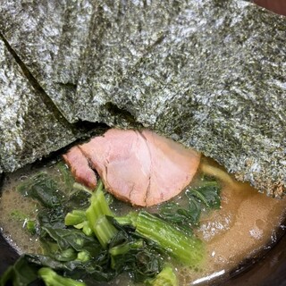 ラーメン 杉田家_1