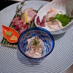 博多水炊き・鶏すき鍋 西新初喜 - 