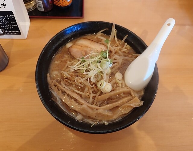 岡田製麺食堂 - 鹿島（ラーメン）の写真