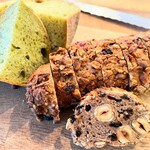 天然こうぼぱん とことこ - 