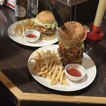 15年バーガー セブンデイズ 京橋店 - 