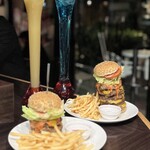 15年バーガー セブンデイズ 京橋店 - 