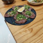 焼き鳥 あちゃこ - 本日のお薦めメニューの牛タン