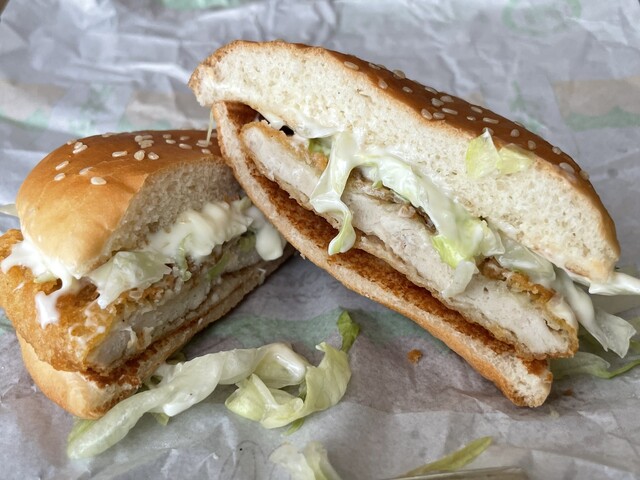 マクドナルド １１２鶴岡店 - 鶴岡（ハンバーガー）の写真