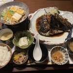 和食居酒屋 旬門 - あら煮御膳　　1600円