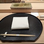 神田錦町 鮨たか晴 - テーブルセッティング