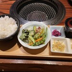 松庵 韓菜房 栄大津通店 - 