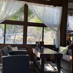 リトル ランカ - 早めに行きましたが、ぞくぞくと、カップルやファミリーのお客さんが来店されてました✨✨✨✨
