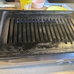 精肉屋の倅がただただ旨い肉を出す店 焼肉たけよし - 鉄板