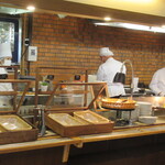 ホテルウエルシーズン浜名湖 - ビュッフェ料理の　一部