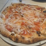 PIZZERIA MANCINI TOKYO - ツナ、玉ねぎ、アンチョビのマリナーラ