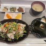 おにぎりのさんかく山 - 