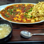 中華菜房 路 - 料理写真:麻婆そば1100円