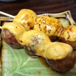 やきとん 泰希 - つくねチーズ