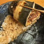 鰻 にしはら - 身は丁度良い柔らかさ、小骨の処理も丁寧