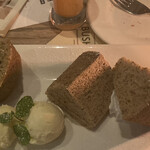 ブッシュウィック べーカリー＆グリル グランツリー武蔵小杉店 - 