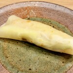 乃木坂 結 - 牛肉のクレープ