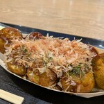 築地 銀だこ - 料理写真:たこ焼き　8個