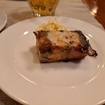 グローブ デュ モンド - 山芋、ゴボウをベーコンで巻き、ソテー。