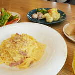 Healing Forest Cafe - メイン＋前菜＋パン食べ放題