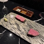 HIKARI - 厳選フィレ肉とサーロイン食べ比べ