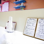 かれーの店 うどん  - カウンター