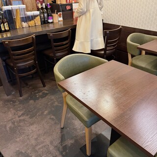 四次元食堂 南インドオステリア_2