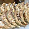 ぎょうざ専門店 赤萬 - 餃子（これで２人前です）