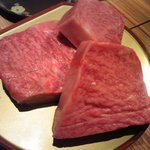 AUBE．鉄板料理 つむぎ - この分厚いお肉！